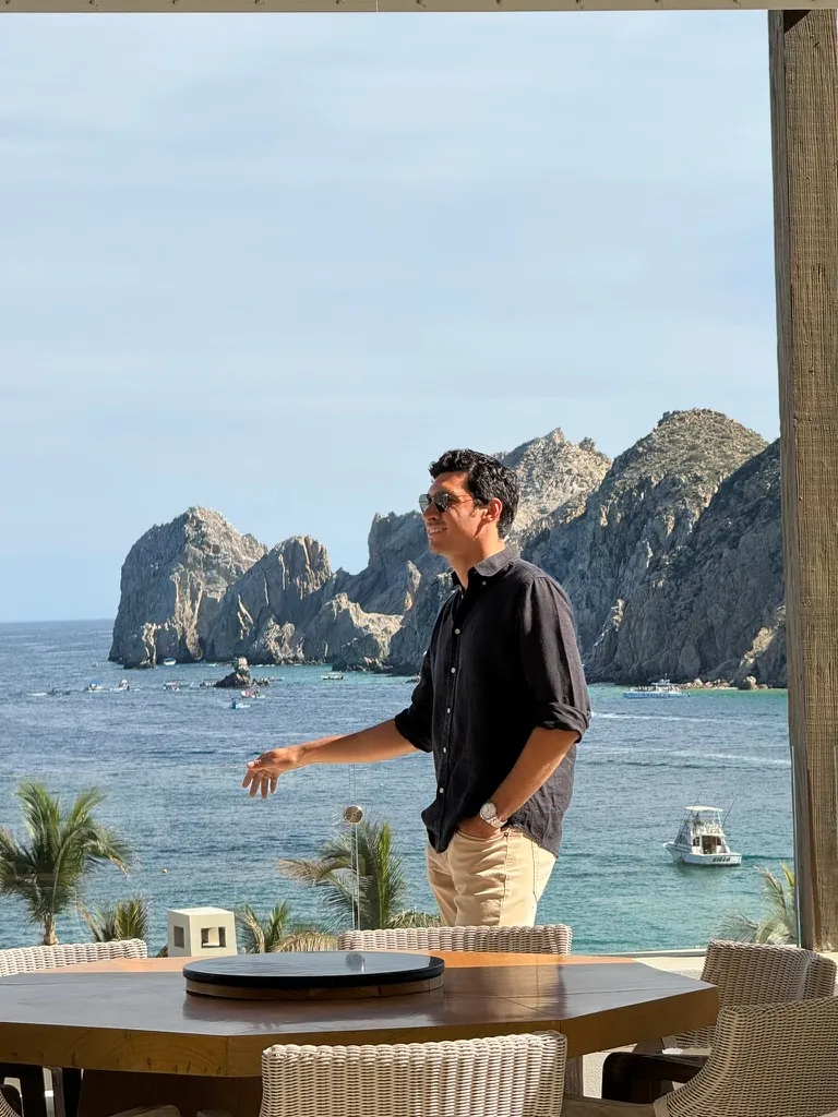 Ari Westwood overlooking Land's End in Cabo San Lucas